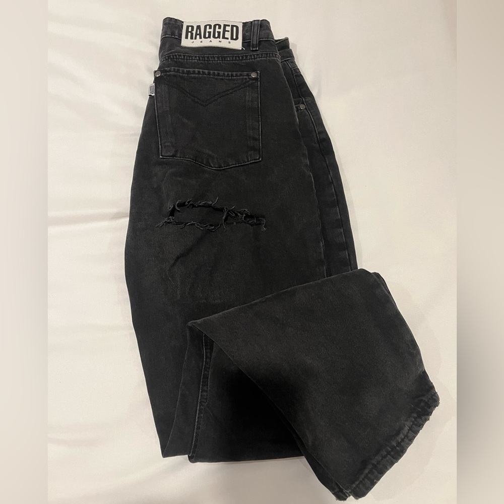 LIGHTLY WORN RAGGED BLACK STRAIGHT JEANS W/ BUTT SLIT